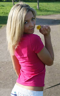 who is the most beautiful woman - minskbrides.com
